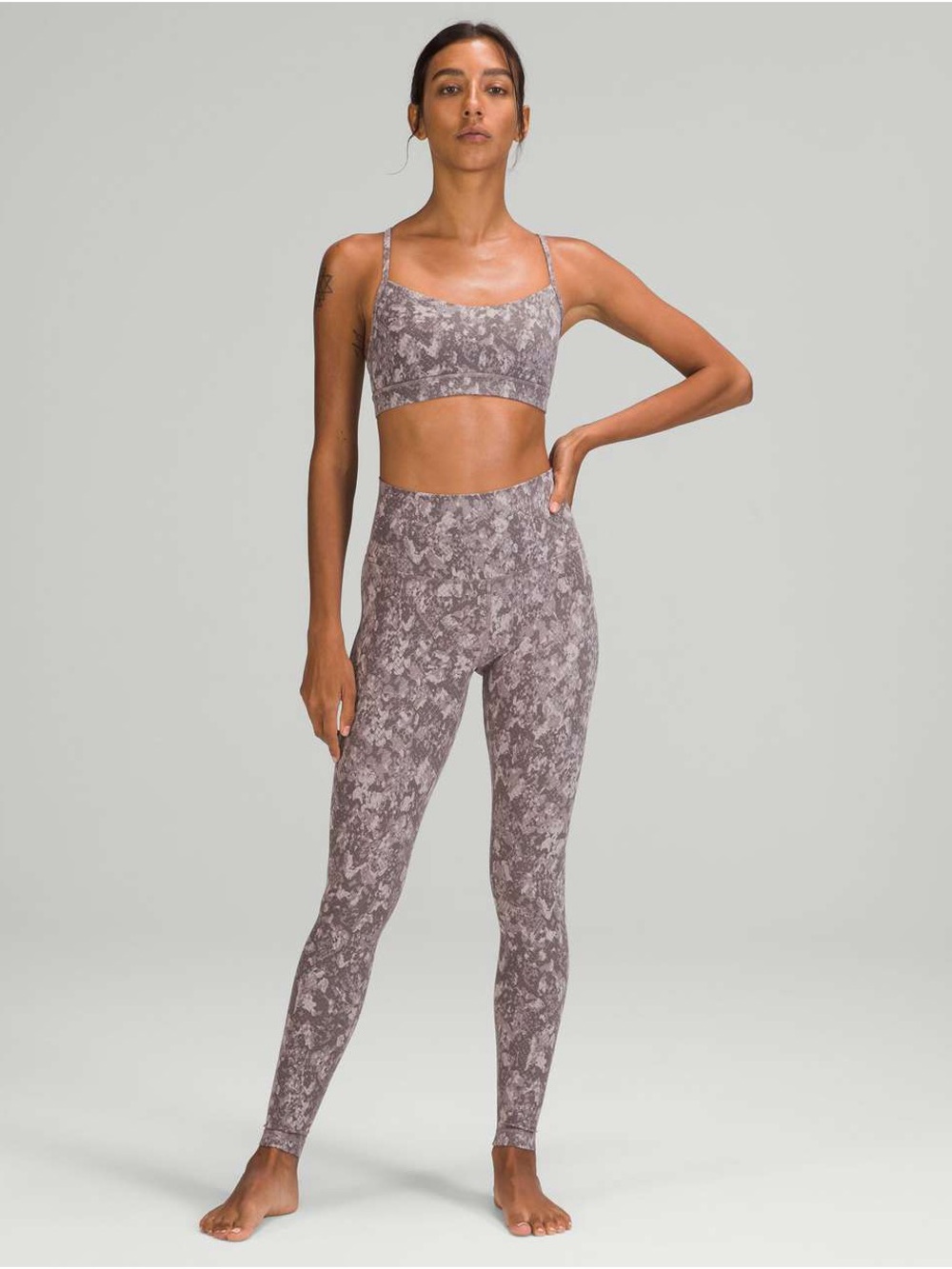 NWT Lululemon Flow Y Bra Nulu *Light Support, A–C Cups